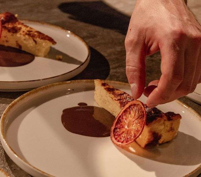 Basque cheesecake by Unox Casa